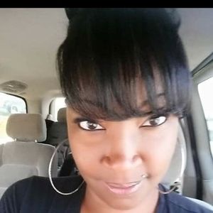 Meet your Posher, Latasha